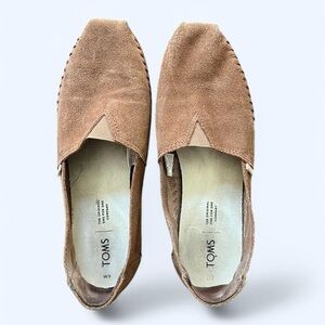 TOMS Tan Suede loafers slip ons